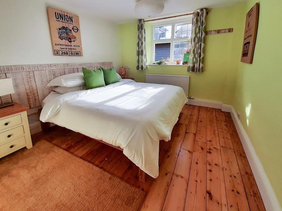 The Beach House-Devon- On The Beach- Sleeps 20 Villa Exmouth Exterior foto
