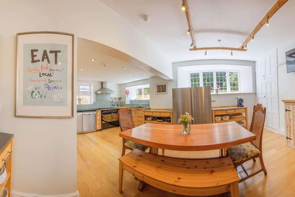 The Beach House-Devon- On The Beach- Sleeps 20 Villa Exmouth Exterior foto